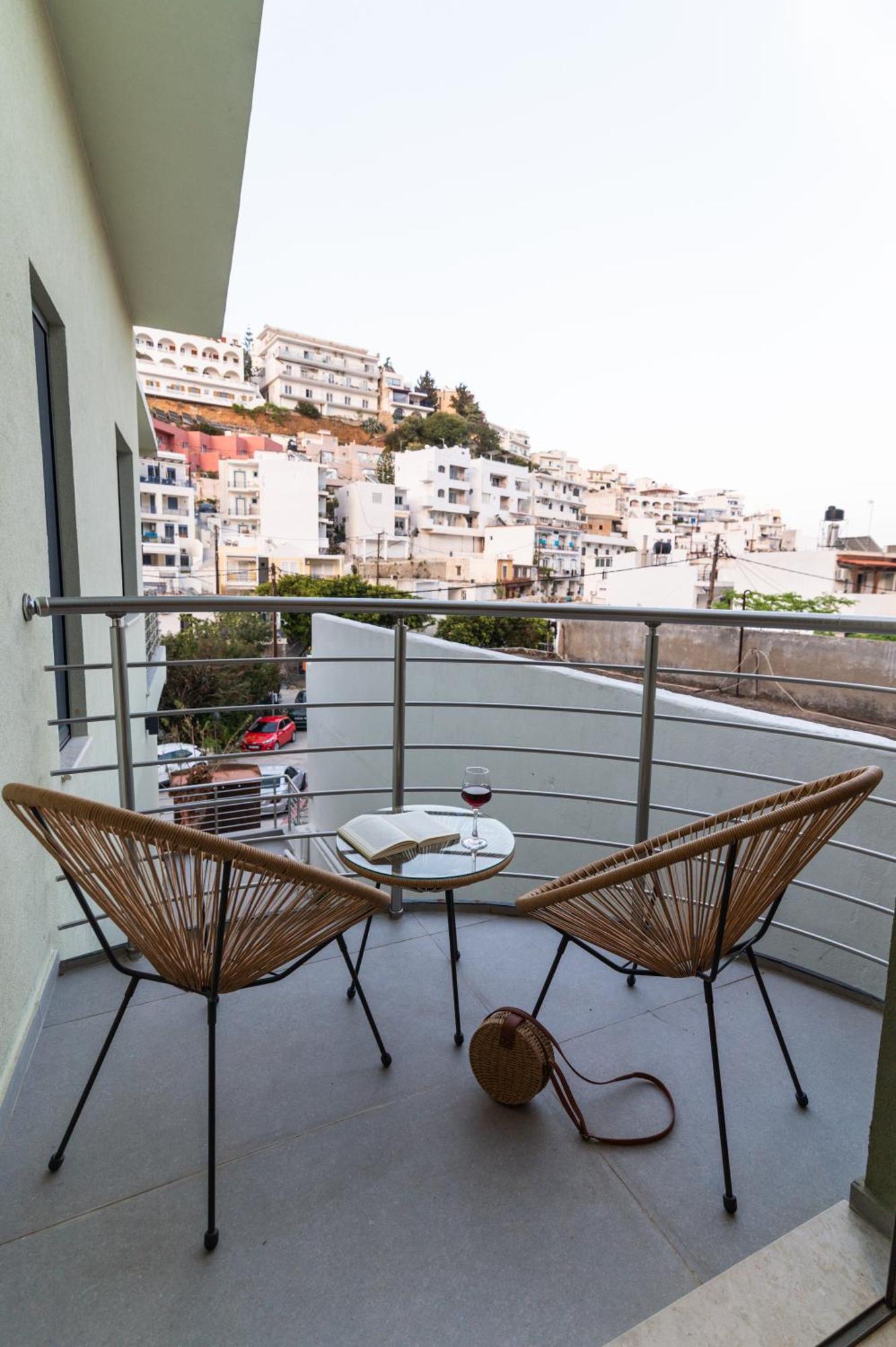 Aparthotel Patric.Ko Agia Galini Exterior foto